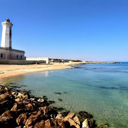 Tra Mare E Barocco San Cataldo (Apulia)